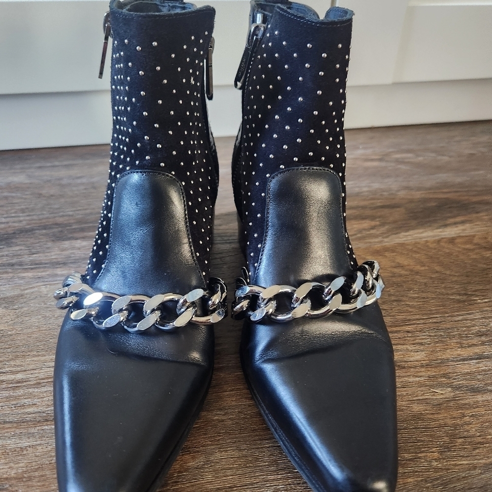 Balmain Paris Ella Studded Leather Ankle Boots w Chain Detail Black 37.5 us 7.5 - Picture 3 of 16